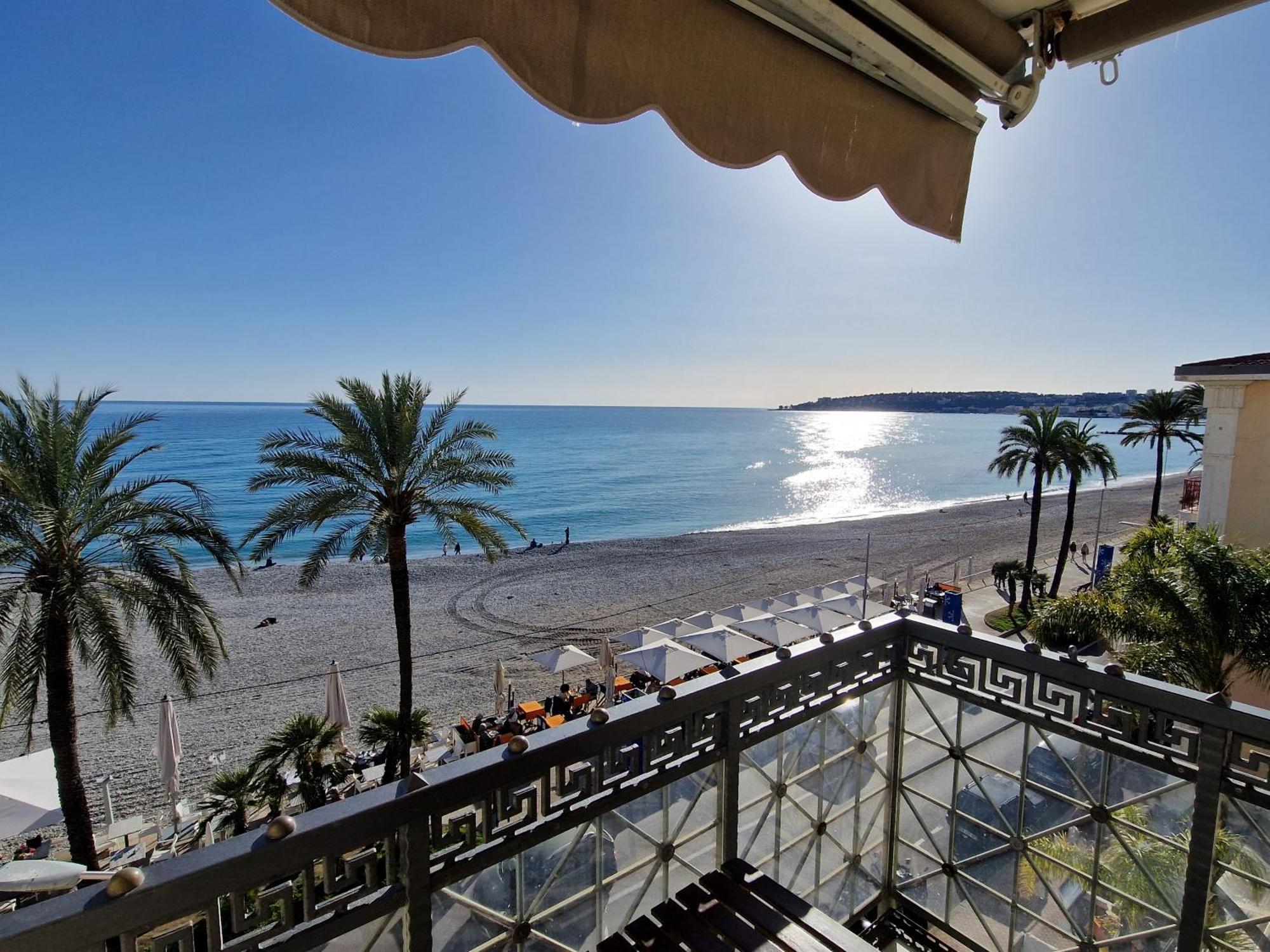 Villa Azzurra Menton Apt Luxe, Front Mer, 4Th Floor Of 5, Wifi, Tvsat, Climate Dış mekan fotoğraf